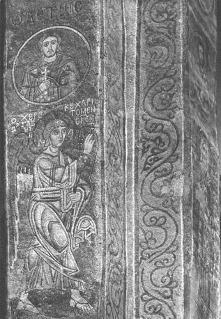 Arcade, links van hoofd-absis, detail: engel van de Annunciatie (aartsengel Gabriël)