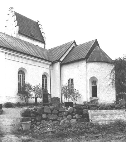 Koor, zuider transept en toren vanuit het zuidoosten