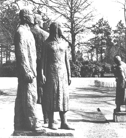 Monument ter herdenking van het verzet in de jaren 1940-45 (deel van een beeldengroep)
