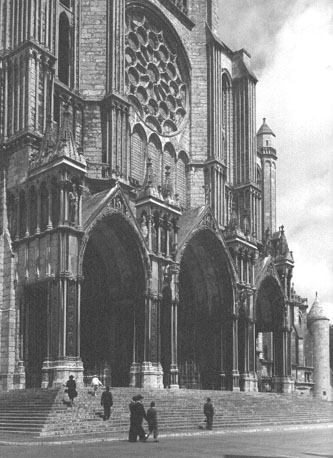 Zuidtransept met portieken