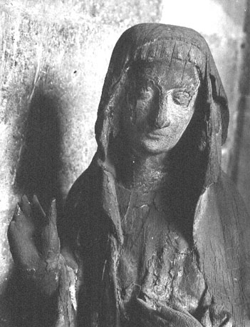 Staande Maria, detail: hoofd van Maria