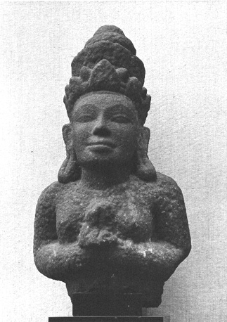 Hemelnimf (Apsaras), bovenlichaam