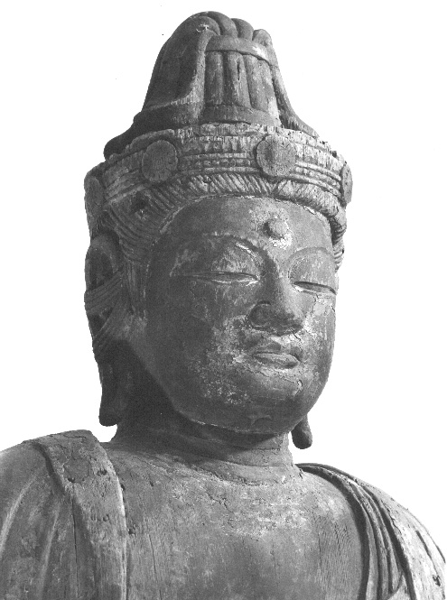 Staand figuur: Shô-kannon (Aryavalokitesvara) met lotus in linkerhand; detail: kop