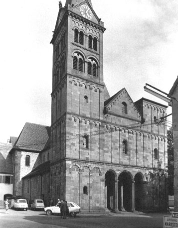 Zicht op westfacade