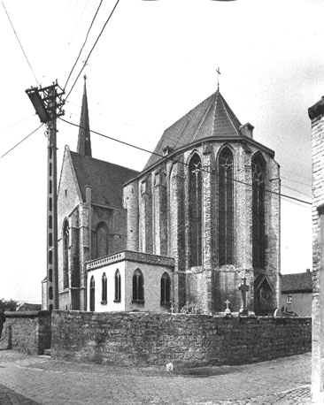 Koor en zuidtransept vanuit het zuidoosten