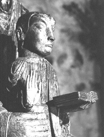  Tronende Maria met het Christuskind op haar schoot, detail: Christuskind met boek in zijn linkerhand (Sedes Sapientiae)