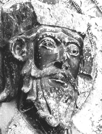 Zuidportaal, timpaan: 'Majestas Domini' detail: hoofd van Christus