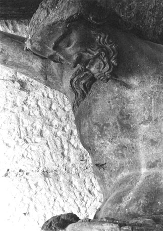 Gekruisigde Christus, detail: borst en hoofd van Christus
