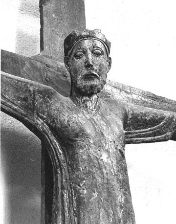 Crucifix: Christus (met koningskroon) aan het kruis, detail: bovenlichaam