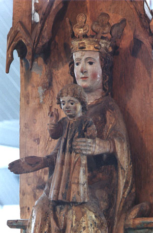 Maria met Christuskind op haar knieën staand
