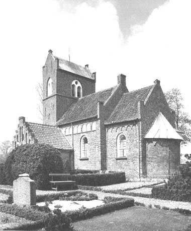 Kerk vanuit het zuidoosten gezien