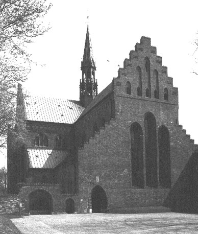 Kerk, westfacade