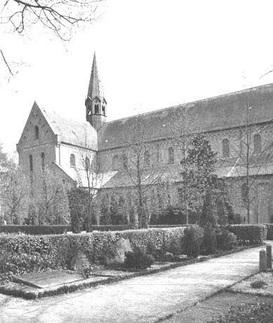 Kerk vanuit het noordwesten