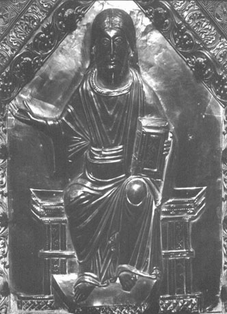Reliekschrijn van heilige Amalberga, detail: tronende Christus met boek in zijn linkerhand ('Pantocrater')