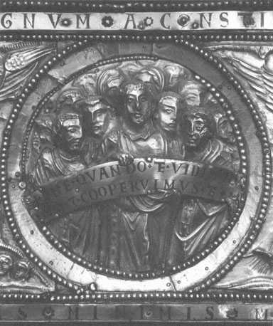 Reliekschrijn van sint Servatius ("Noodkist"), dakvlak: Laatste Oordeel: de gelukzaligen (medaillon)