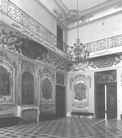 Interieur: Salle italienne, met grisailles