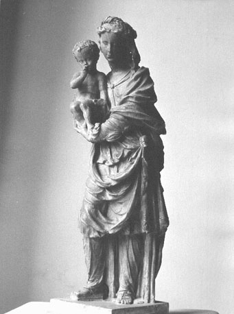 Staande Maria met Christuskind