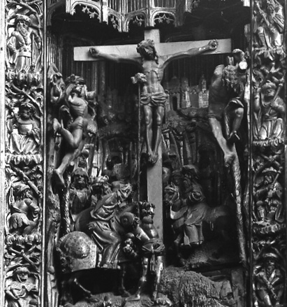 Passieretabel, middenpaneel, fragment: de kruisiging van Christus; een van de soldaten geeft Christus azijn in een spons aan een stok of lans