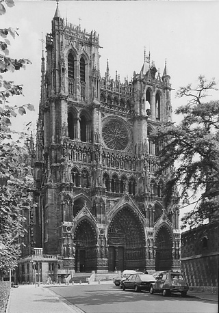 Westfacade