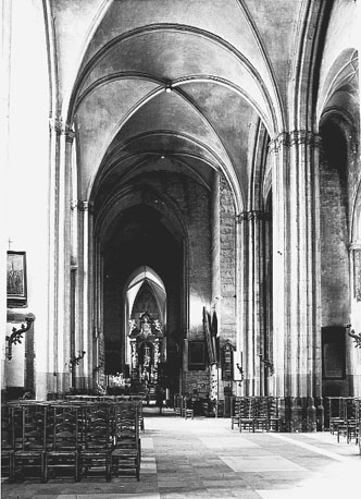 Kerk, interieur: zijbeuk