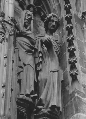 Westfacade, middenportaal: beelden (rechts), profeten