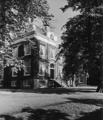 Zijkant en facade